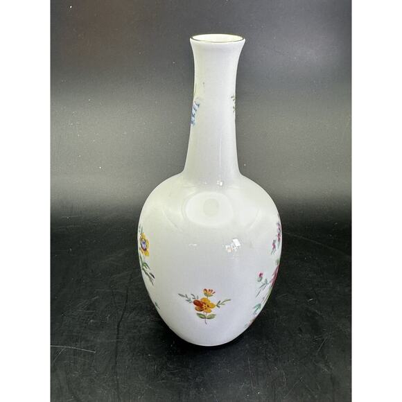 Vintage Tiny Minton China "Marlow" English Bud Vase 5 Inch - Picture 3 of 8